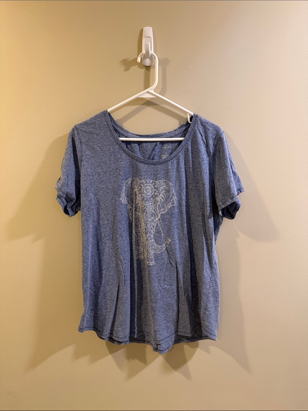 St. John's Bay Active Blue Heather Short-Sleeve Elephant Graphic Tee